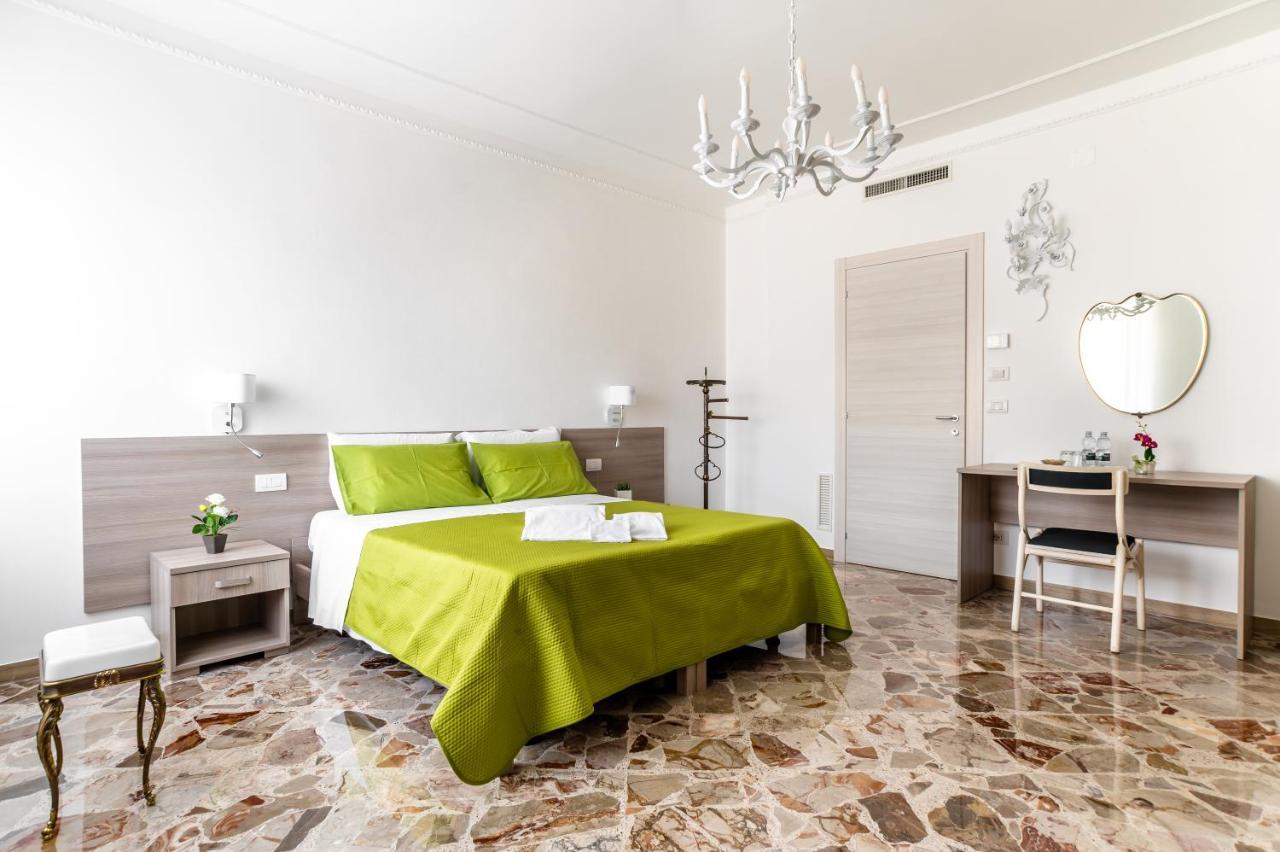 Le Calette Rooms - Puglia Mia Apartments Monopoli Exterior foto