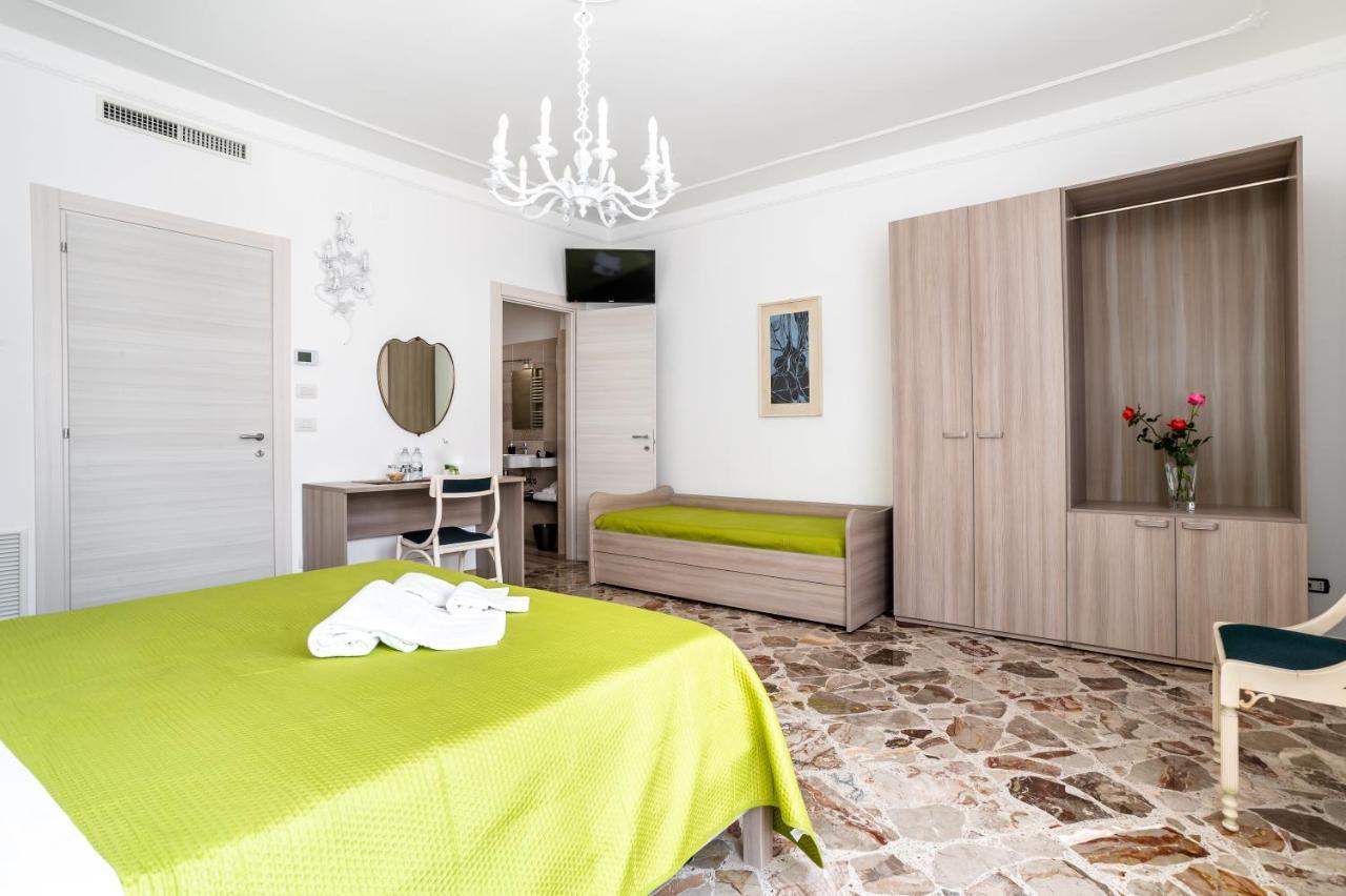 Le Calette Rooms - Puglia Mia Apartments Monopoli Exterior foto