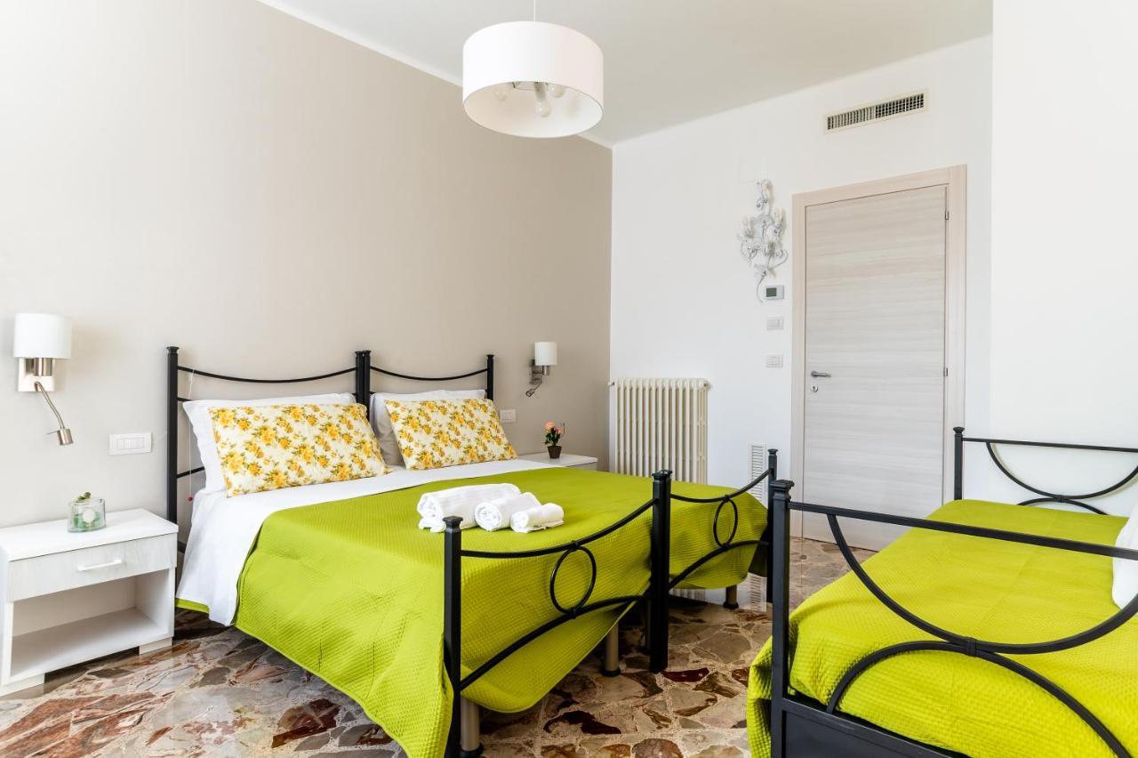 Le Calette Rooms - Puglia Mia Apartments Monopoli Exterior foto
