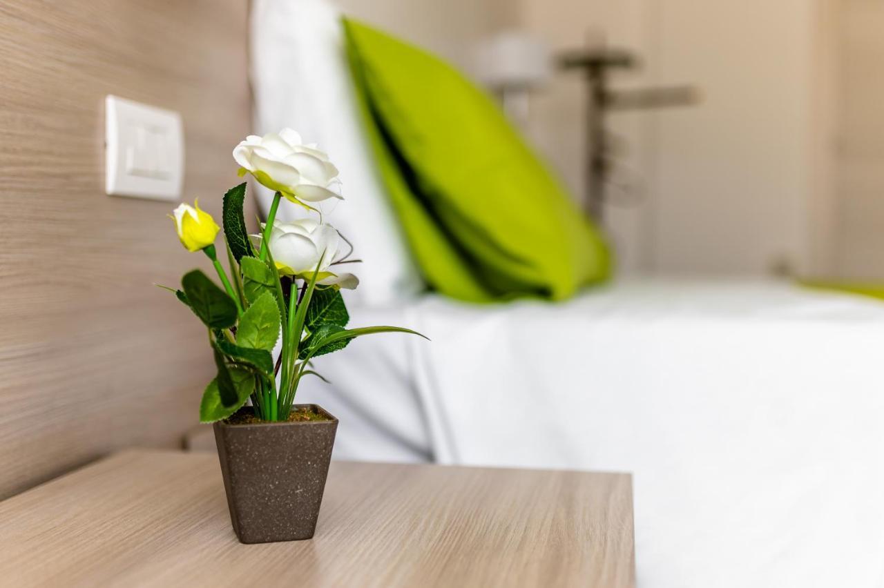Le Calette Rooms - Puglia Mia Apartments Monopoli Exterior foto