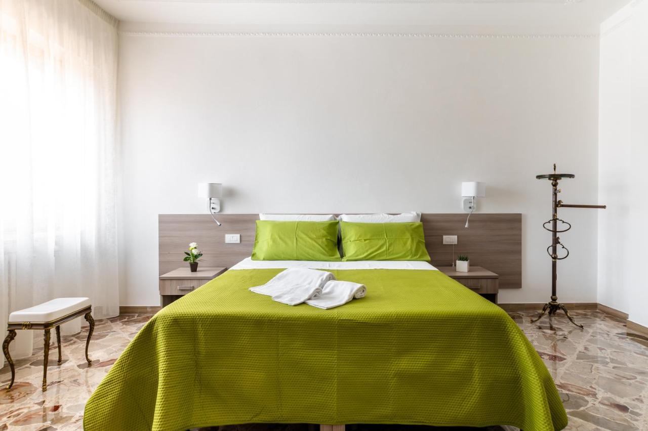 Le Calette Rooms - Puglia Mia Apartments Monopoli Exterior foto